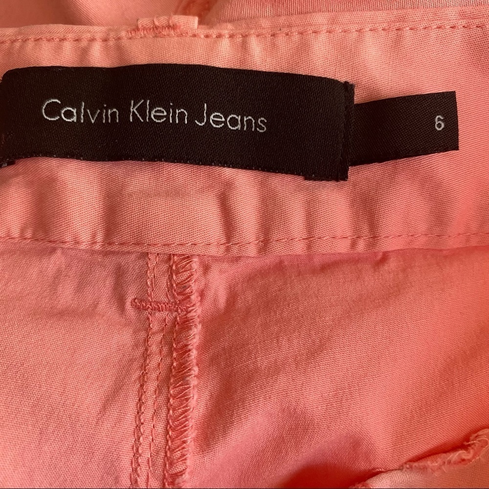 Calvin Klein Women Pink Shorts. Sz 6 - Picture 9 of 13